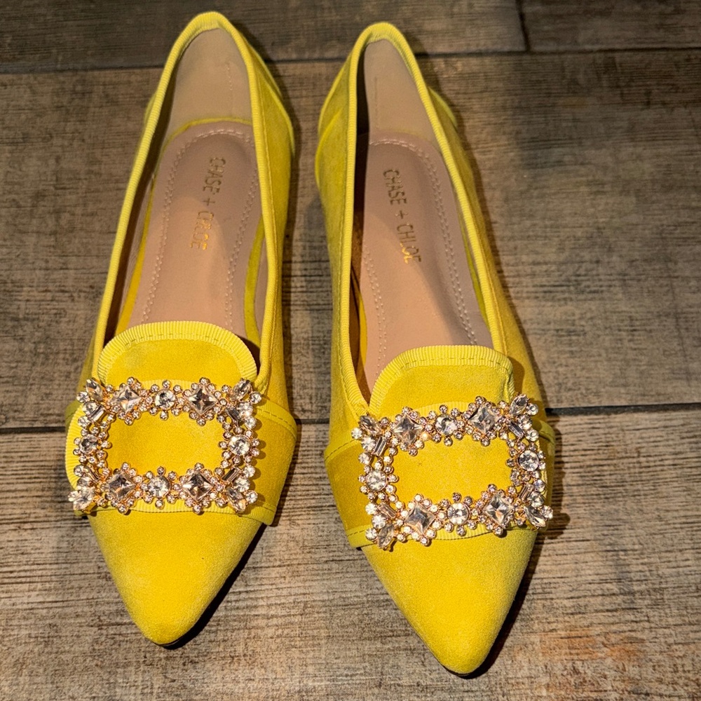 Chase + Chloe Yellow Embellished Women's Flats - Picture 2 of 6